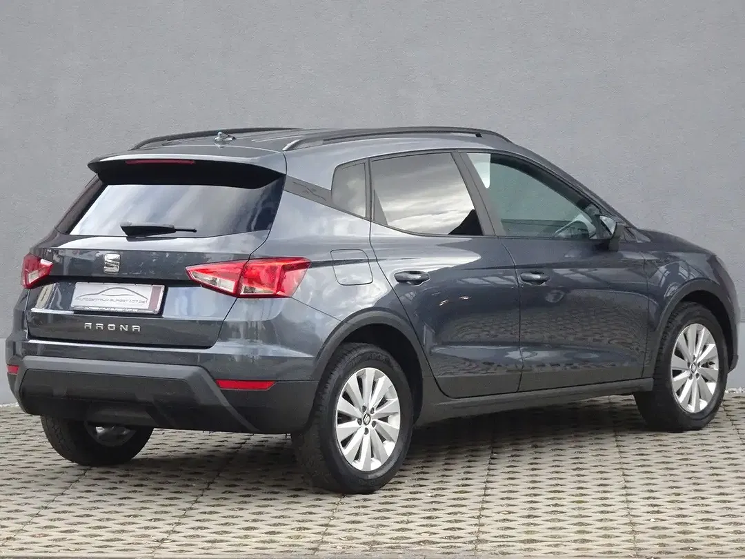 SEAT Arona - Thumbnail 5
