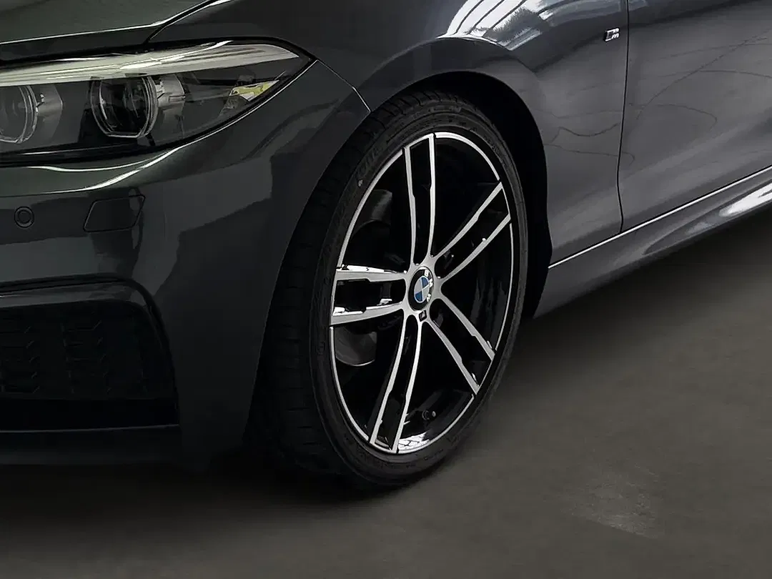 BMW 218 - Thumbnail 8