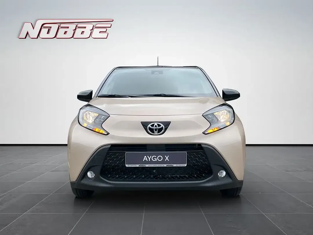 Toyota Aygo X - Thumbnail 8