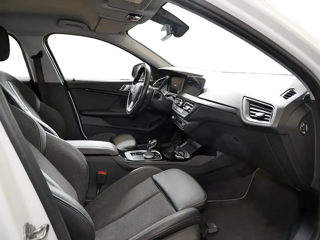 BMW 118 - Thumbnail 5