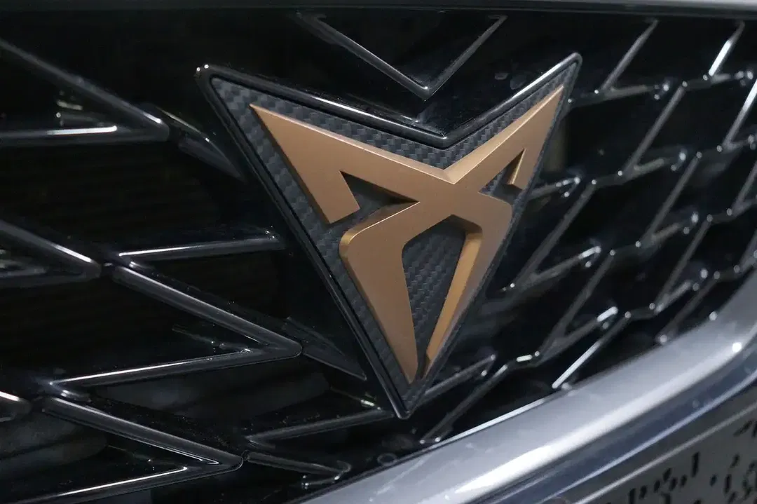 CUPRA Leon - Thumbnail 9