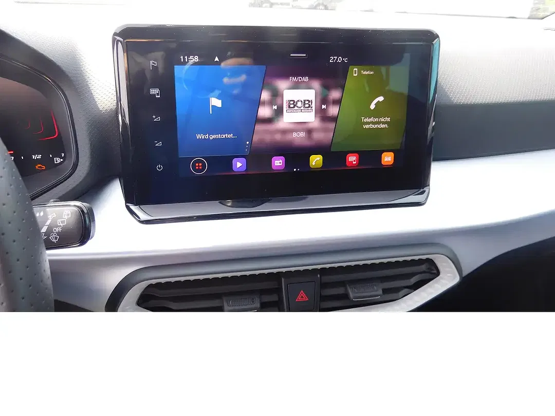 SEAT Arona - Thumbnail 6