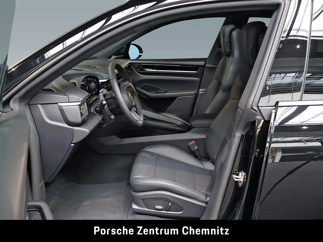 Porsche Macan - Thumbnail 12