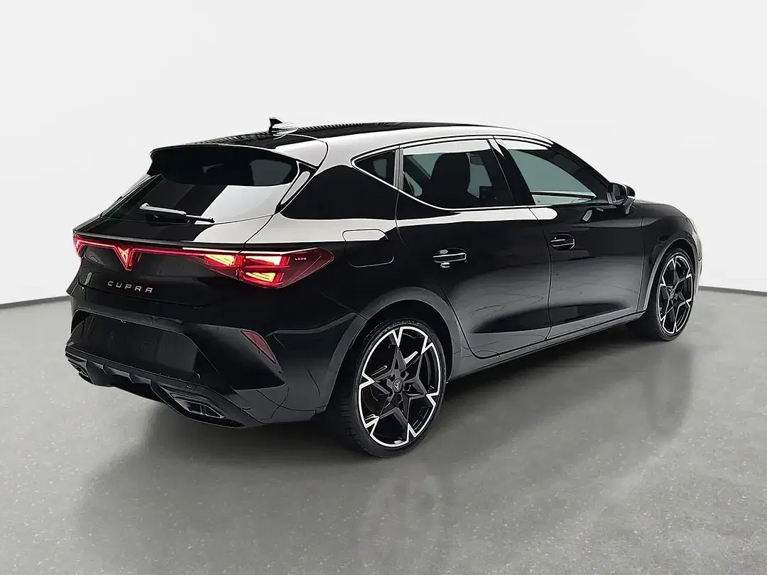 CUPRA Leon - Thumbnail 3