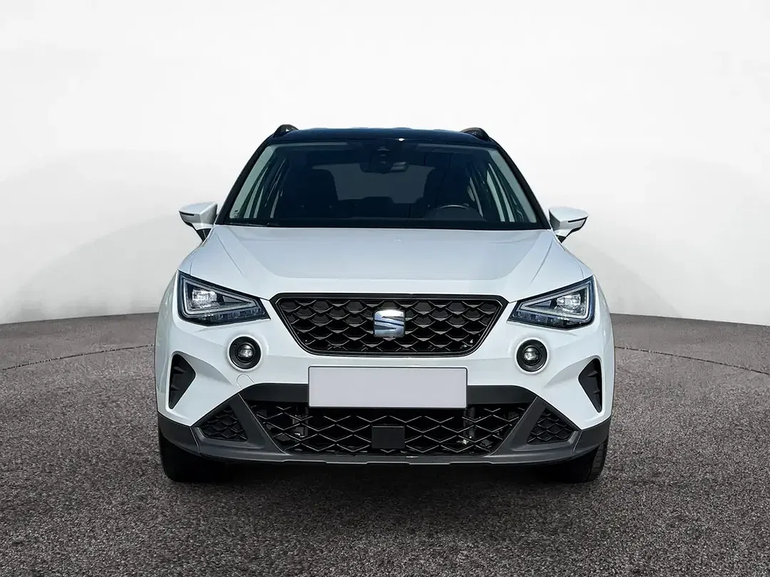 SEAT Arona - Thumbnail 3