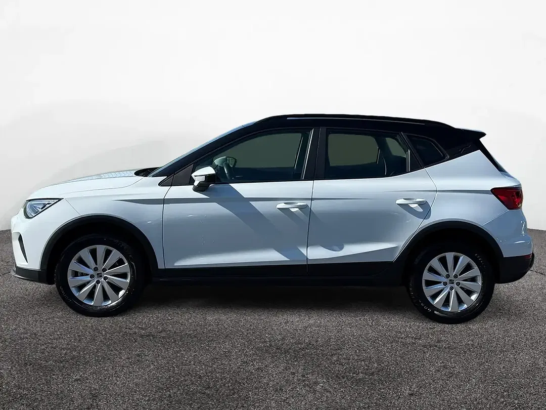 SEAT Arona - Thumbnail 4
