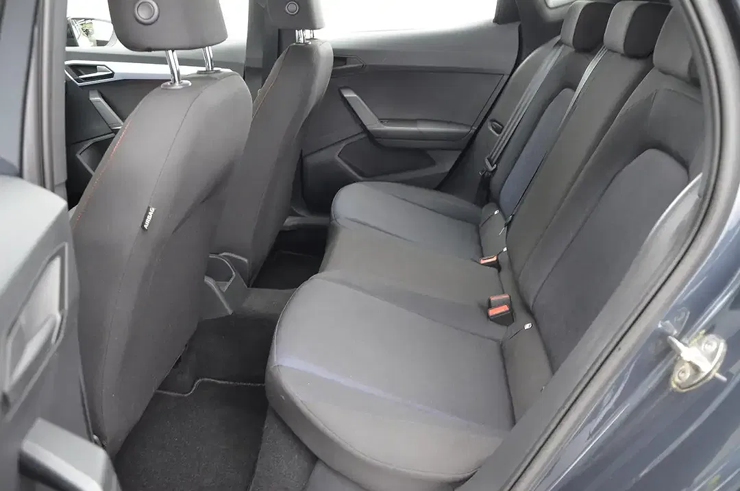 SEAT Ibiza - Thumbnail 11