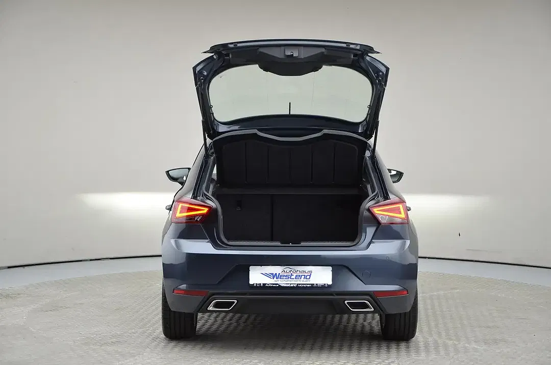 SEAT Ibiza - Thumbnail 13
