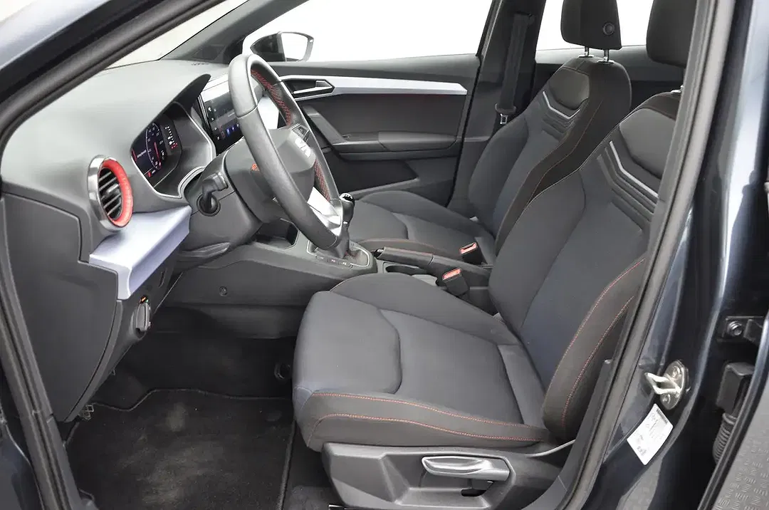 SEAT Ibiza - Thumbnail 7