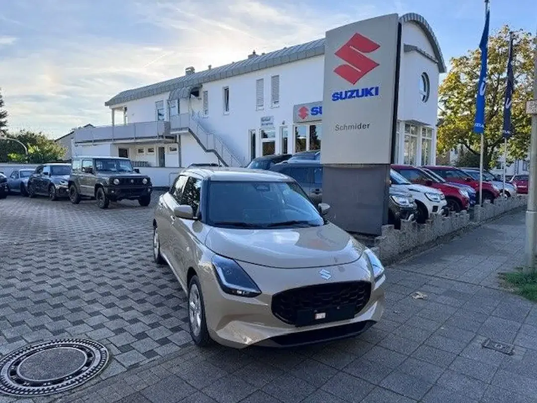 Suzuki Swift Hybrid 1.2 Dualjet Comfort - foto 1