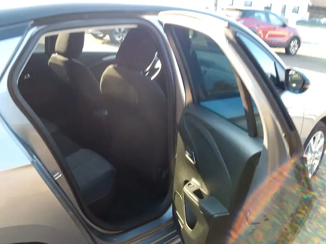 Opel Corsa - Thumbnail 7