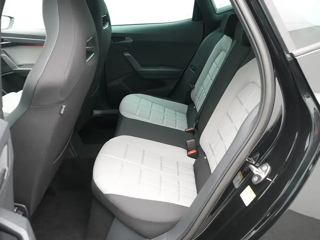 SEAT Ibiza - Thumbnail 6