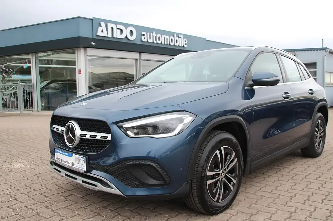 Mercedes-Benz GLA 250 Style - foto 1