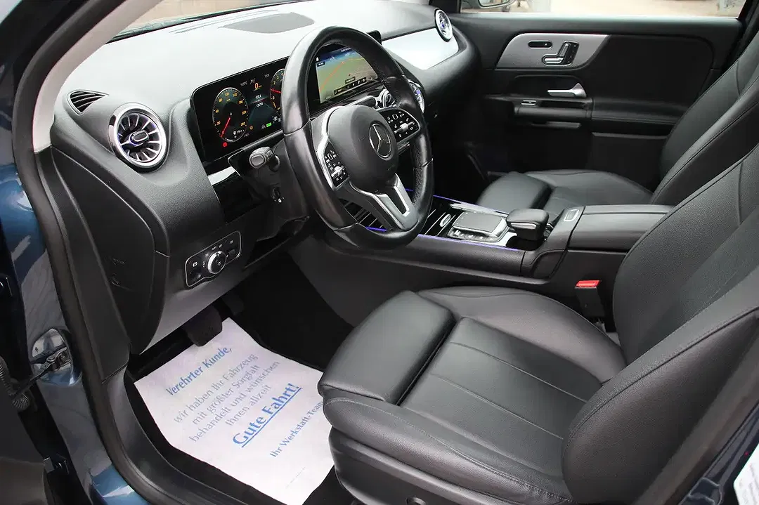 Mercedes-Benz GLA 250 - Thumbnail 14