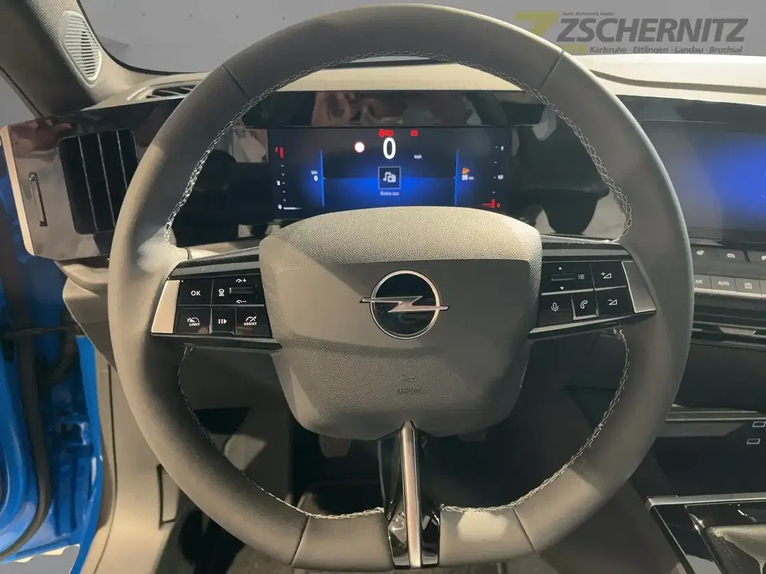 Opel Astra - Thumbnail 9