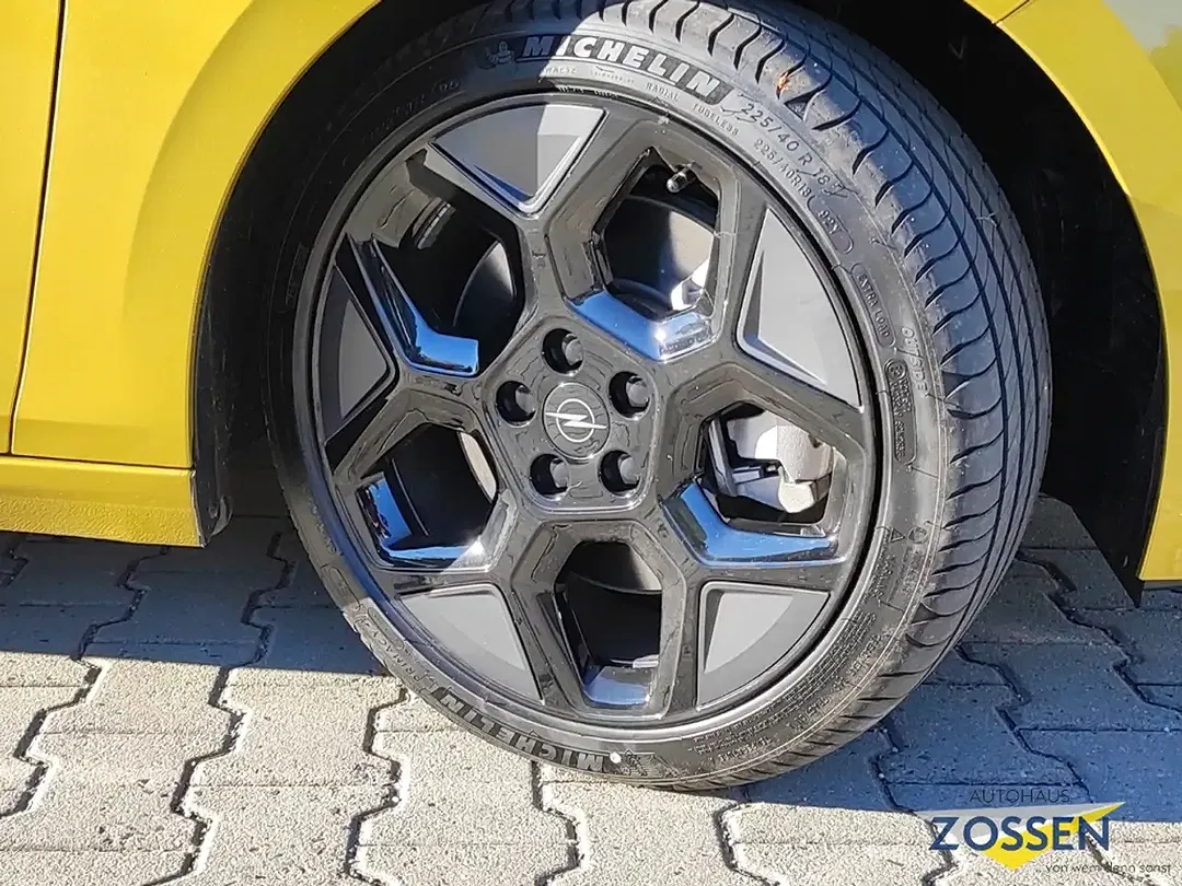 Opel Astra - Thumbnail 8