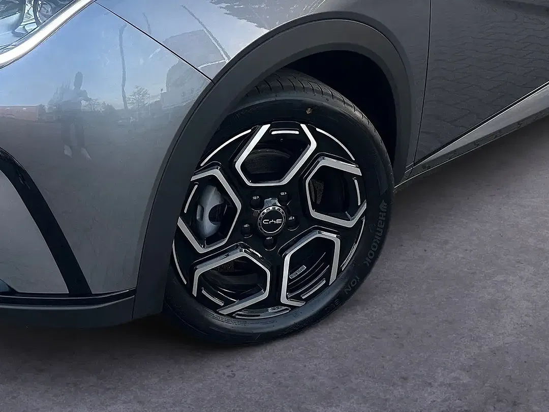 BYD Dolphin - Thumbnail 7