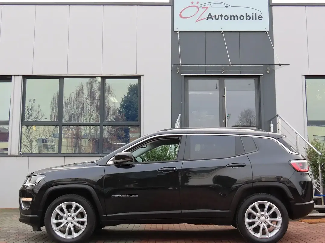 Jeep Compass - Thumbnail 11