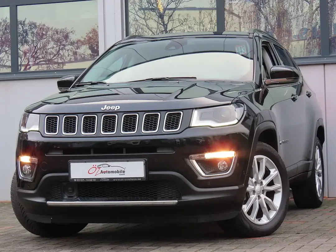 Jeep Compass - Thumbnail 4