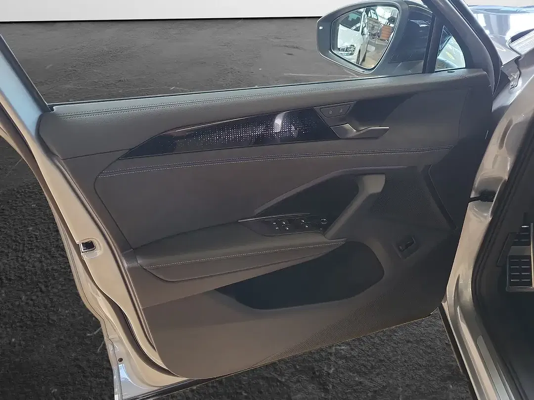 Volkswagen Tayron - Thumbnail 5