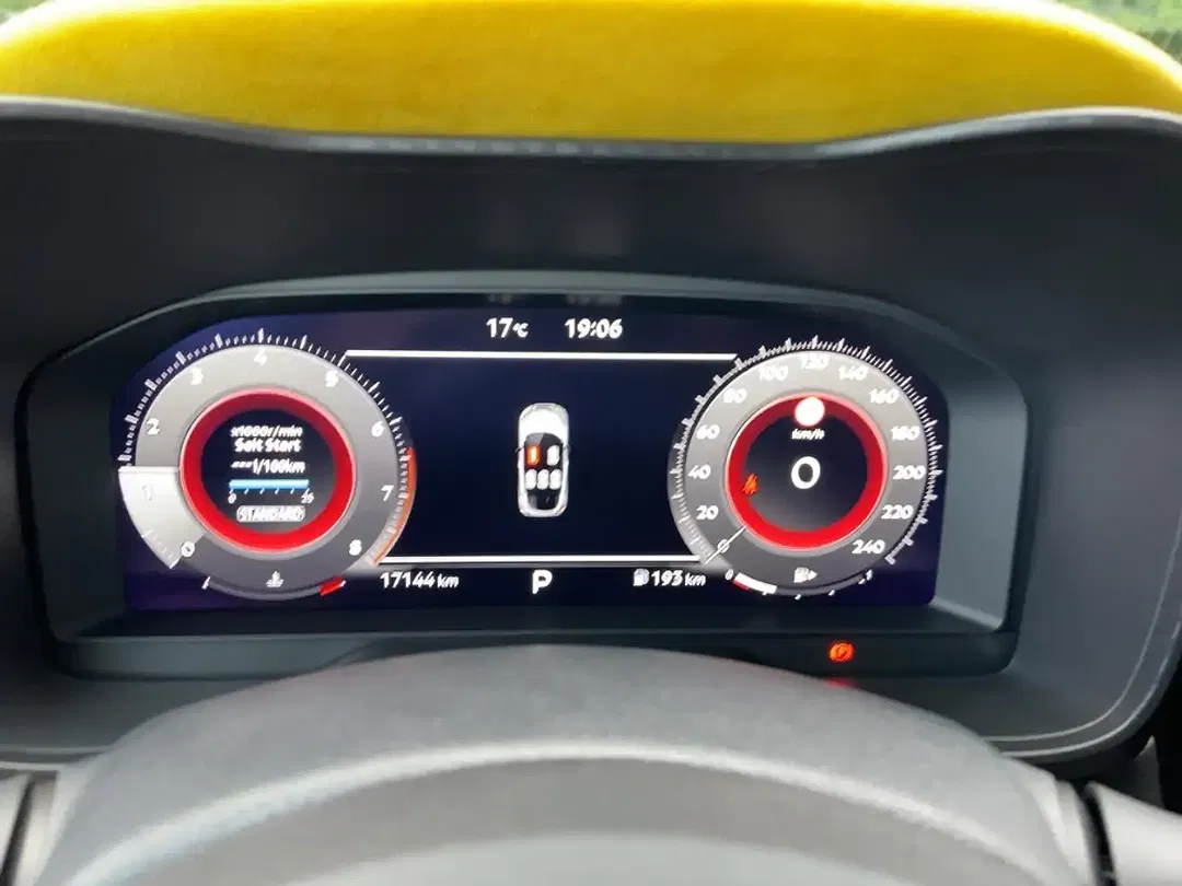 Nissan Juke - Thumbnail 8