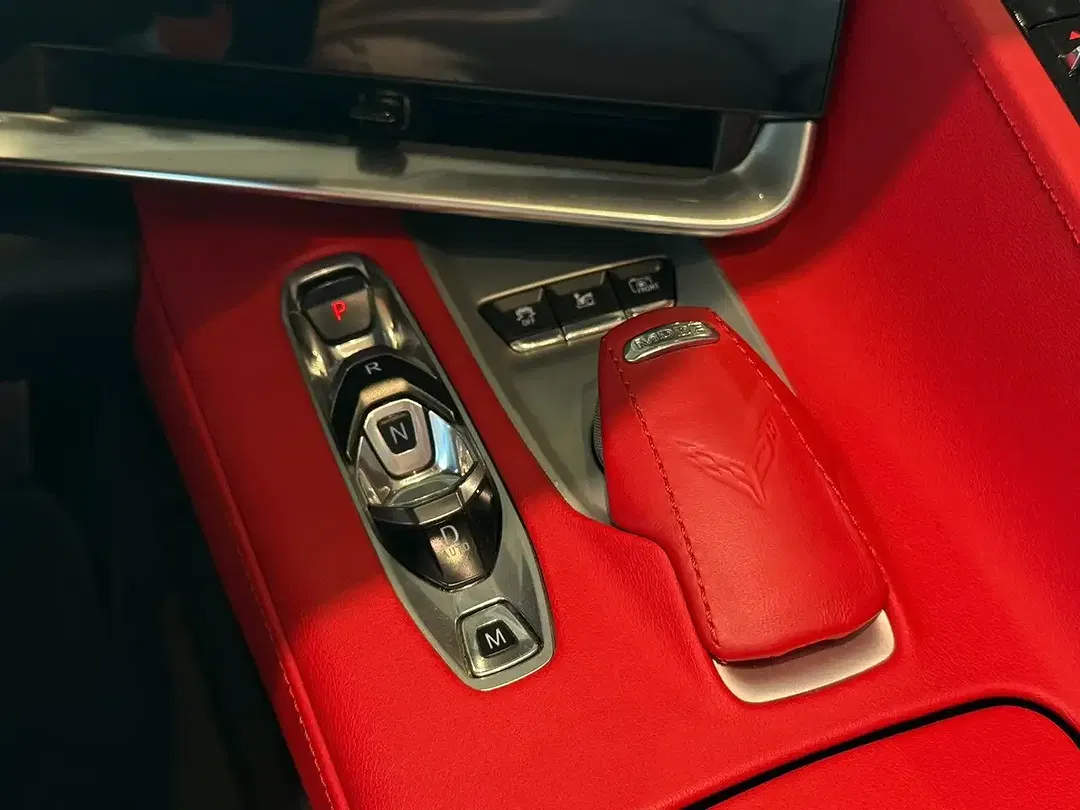 Corvette C8 - Thumbnail 18