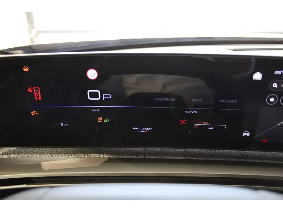 Peugeot 3008 - Thumbnail 12