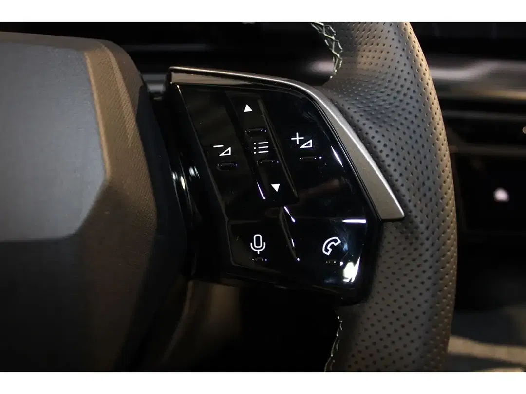 Peugeot 3008 - Thumbnail 13