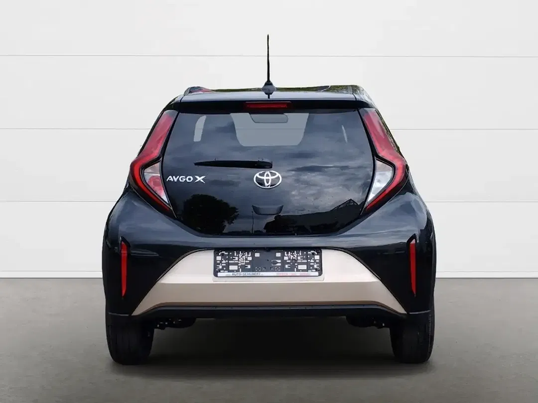Toyota Aygo X - Thumbnail 3