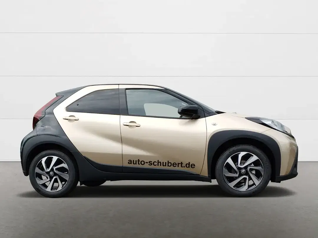 Toyota Aygo X - Thumbnail 5