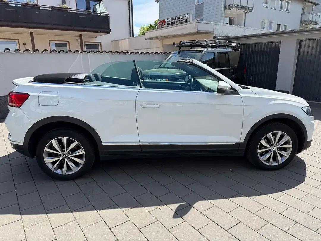 Volkswagen T-Roc - Thumbnail 12