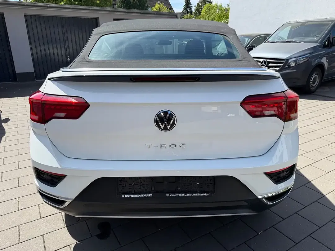 Volkswagen T-Roc - Thumbnail 7