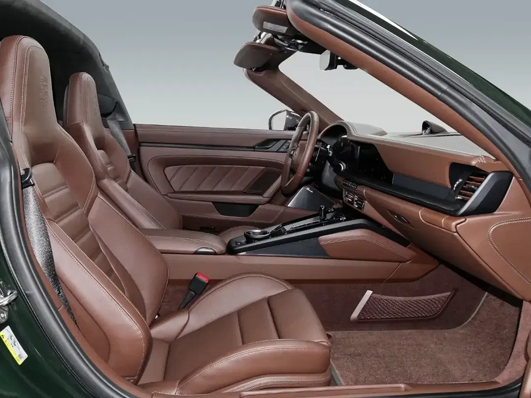 Porsche 911 - Thumbnail 10