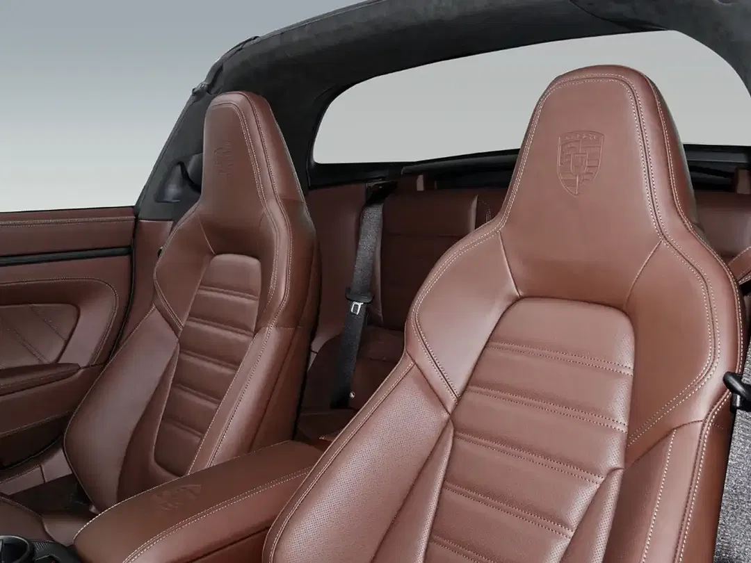 Porsche 911 - Thumbnail 5