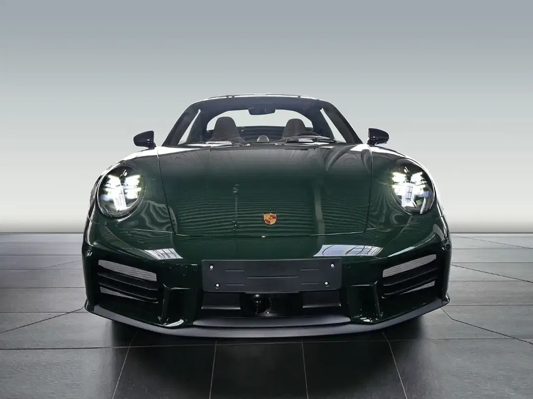 Porsche 911 - Thumbnail 8