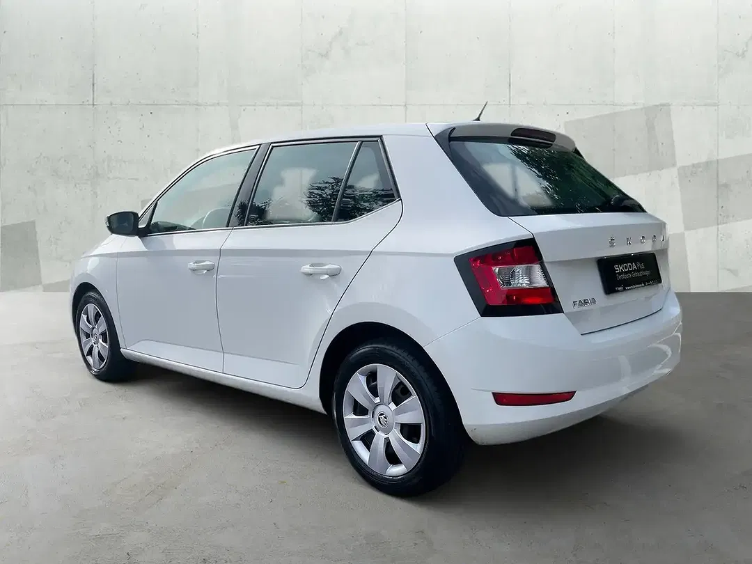 Skoda Fabia - Thumbnail 4