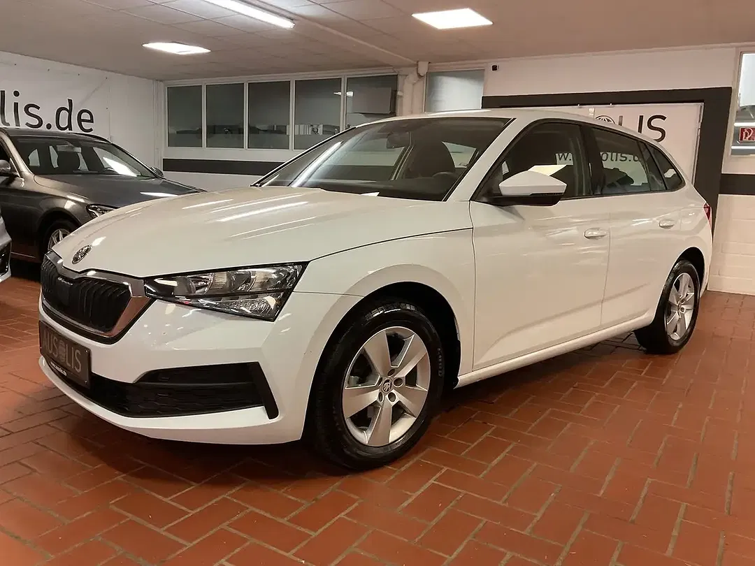 Skoda Scala - Thumbnail 3