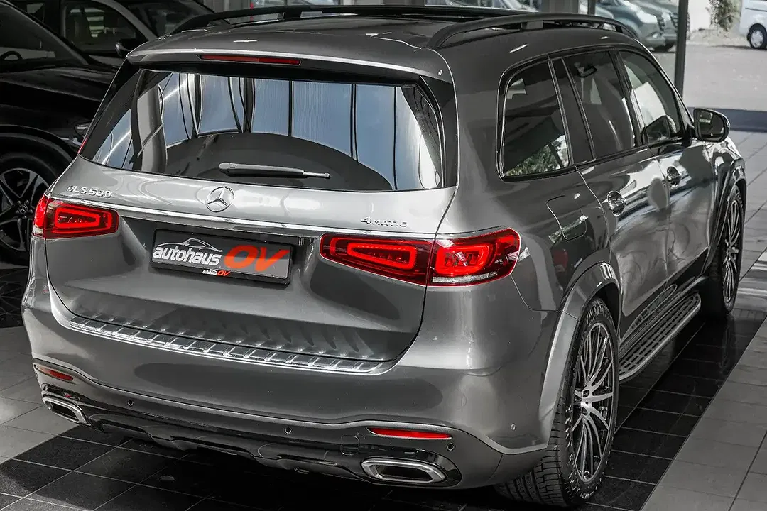 Mercedes-Benz GLS 580 - Thumbnail 40