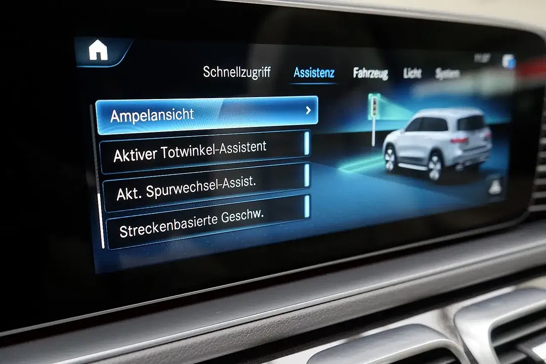 Mercedes-Benz GLS 580 - Thumbnail 46