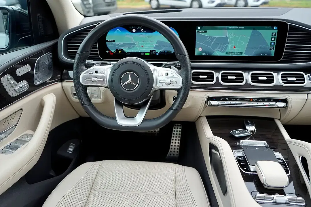 Mercedes-Benz GLS 580 - Thumbnail 6