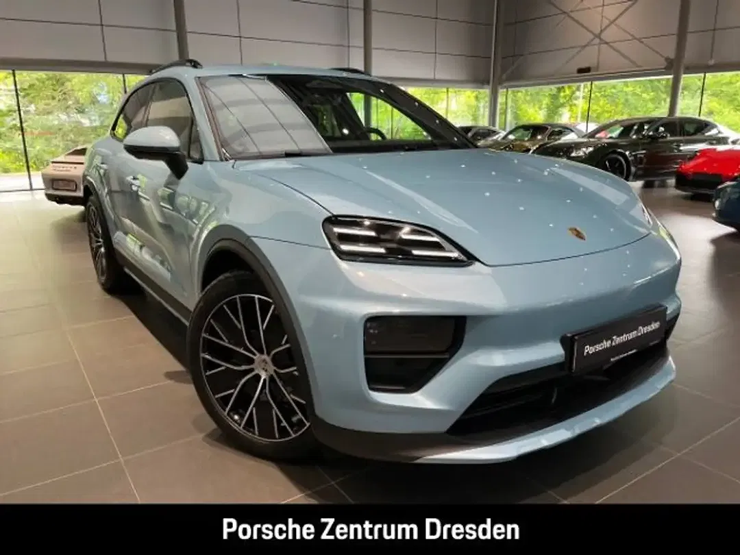 Porsche Macan - Thumbnail 10