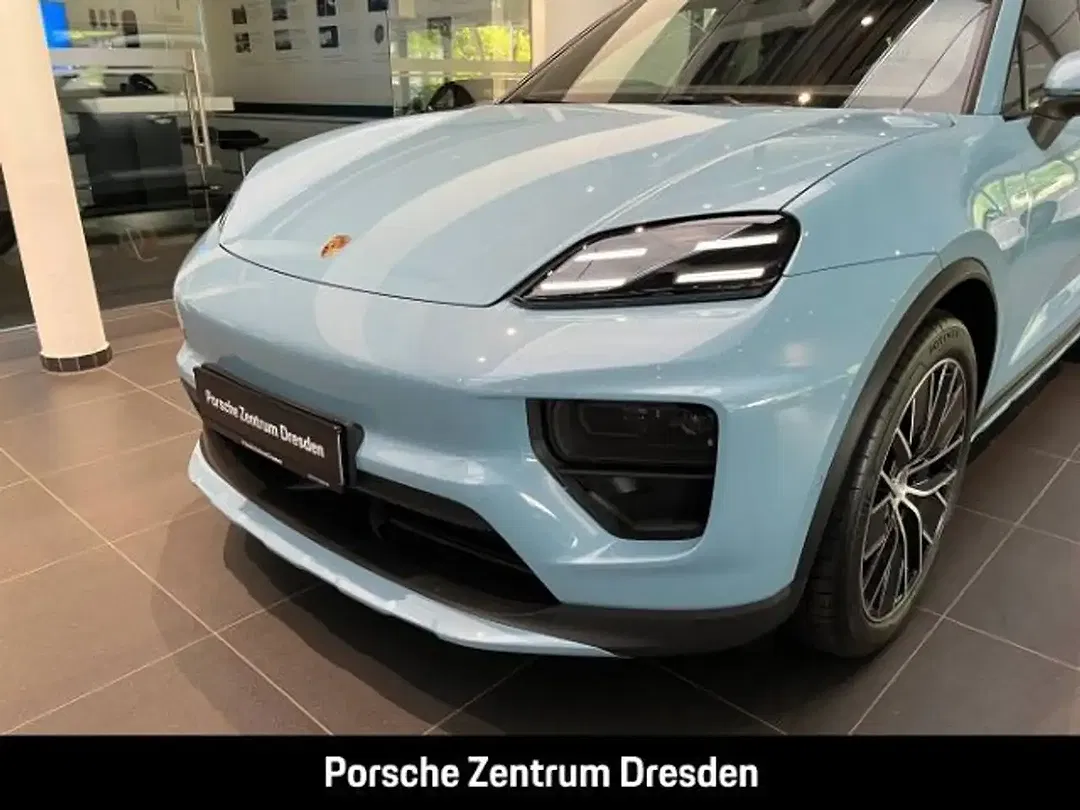 Porsche Macan - Thumbnail 12