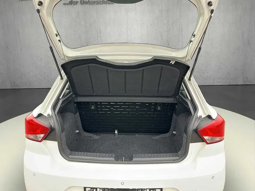 SEAT Ibiza - Thumbnail 14
