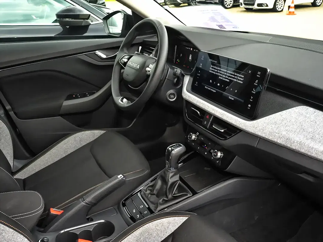 Skoda Scala - Thumbnail 6