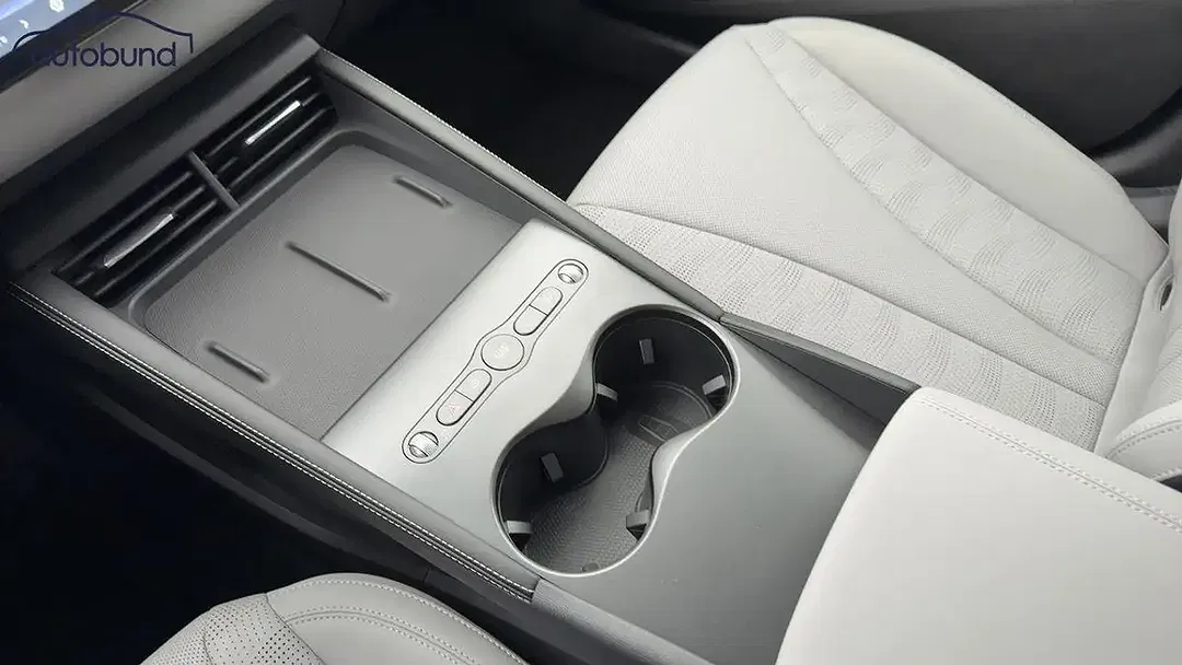 BYD Seal 6 - Thumbnail 15
