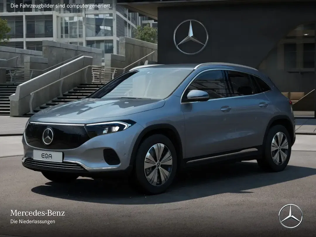 Mercedes-Benz EQA 300 - Thumbnail 13