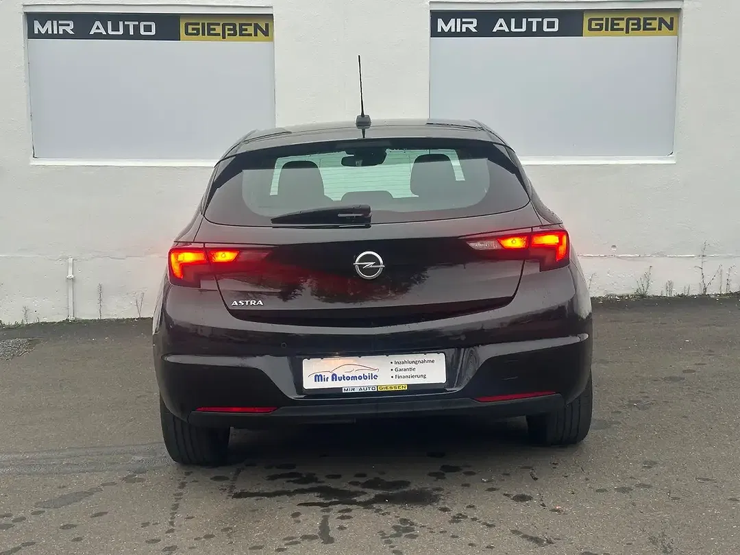 Opel Astra - Thumbnail 6