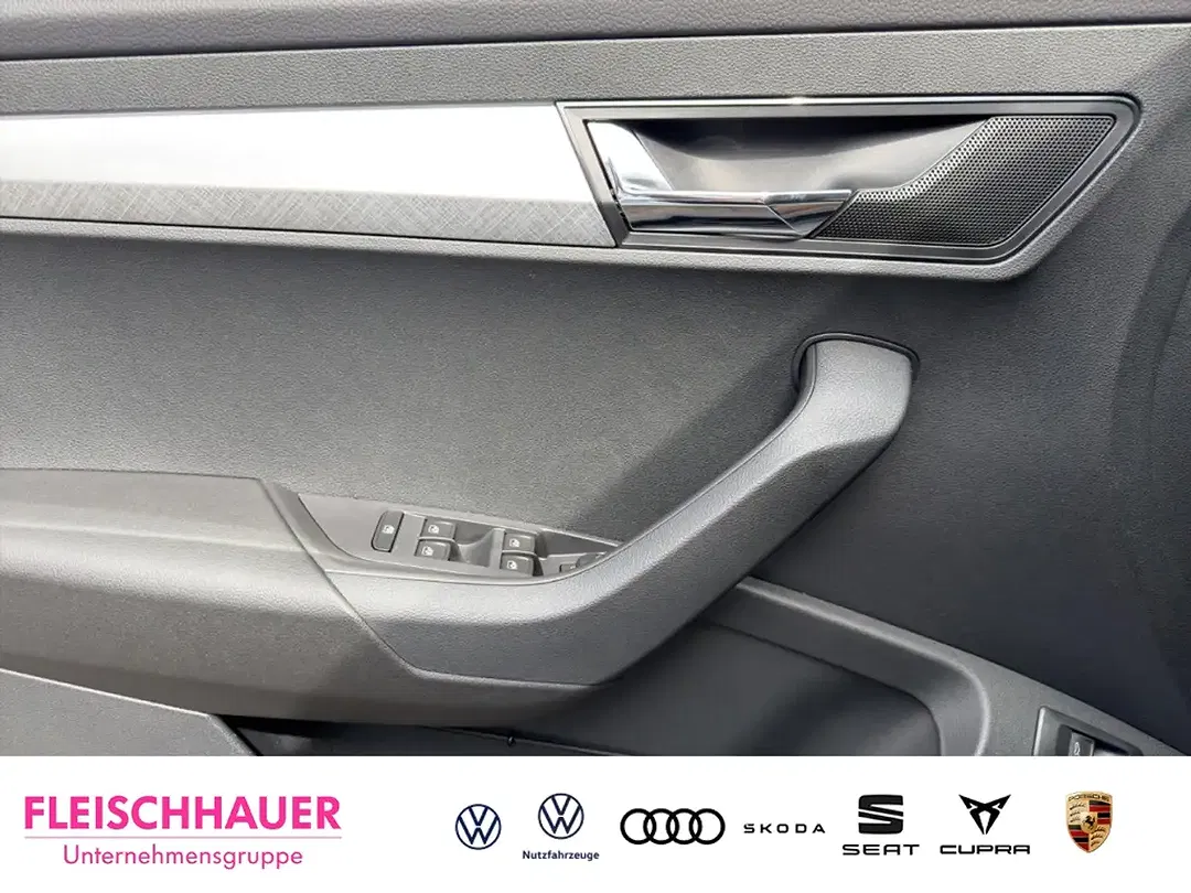 Skoda Karoq - Thumbnail 8