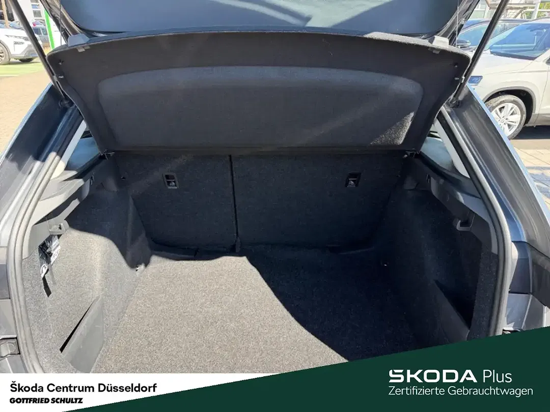 Skoda Scala - Thumbnail 9