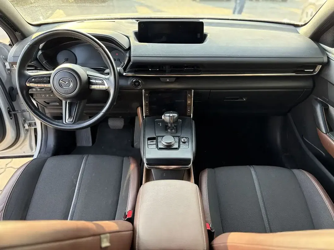 Mazda MX-30 - Thumbnail 11